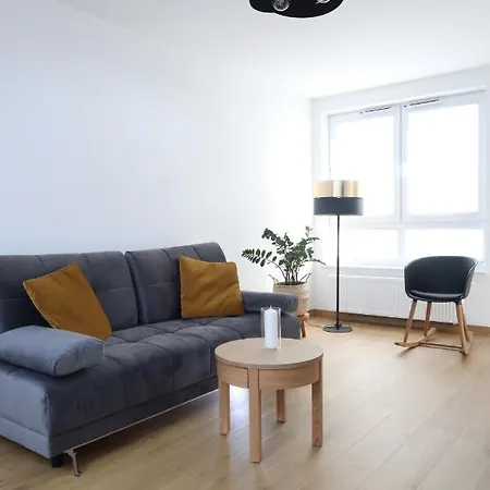 Szmaragdowy Platan كولوبرزيغ